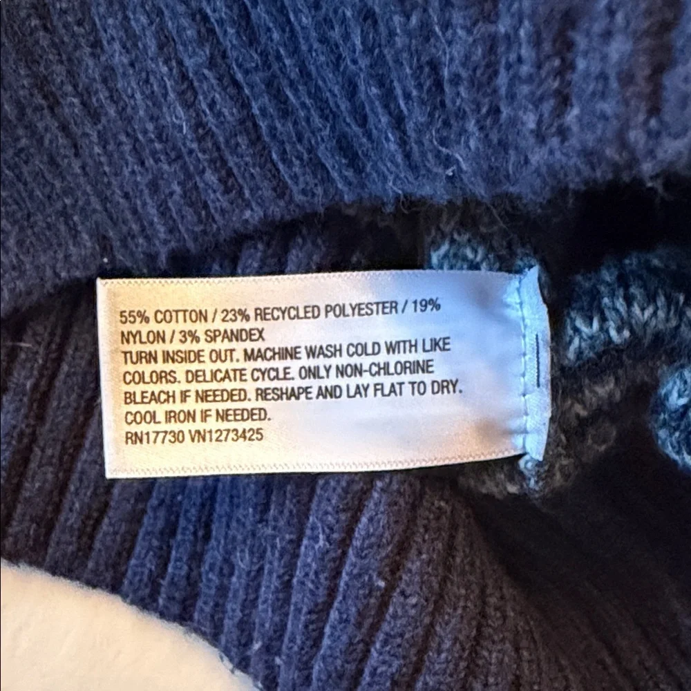 Goodfellow & Co Navy and Gray Plaid Cardigan